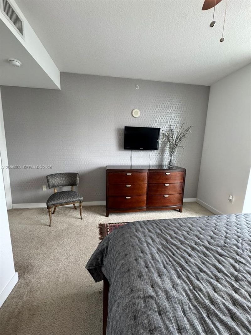 1111 SW 1 Av , Unit 1414-N, Miami, FL 33130 Photo