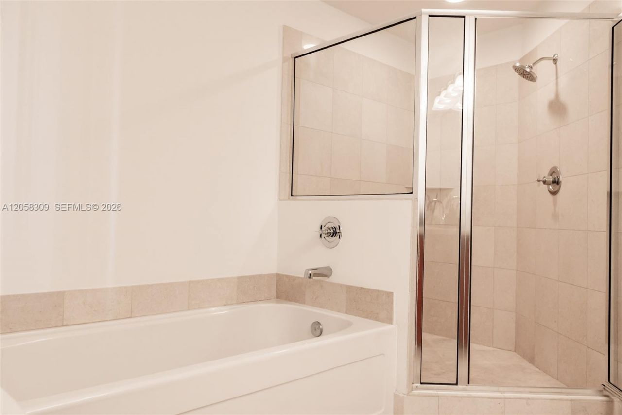 1111 SW 1 Av , Unit 1414-N, Miami, FL 33130 Photo