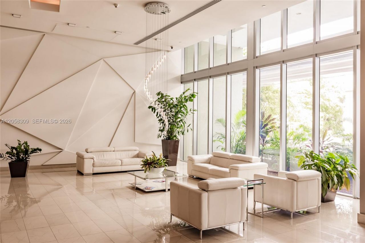 1111 SW 1 Av , Unit 1414-N, Miami, FL 33130 Photo