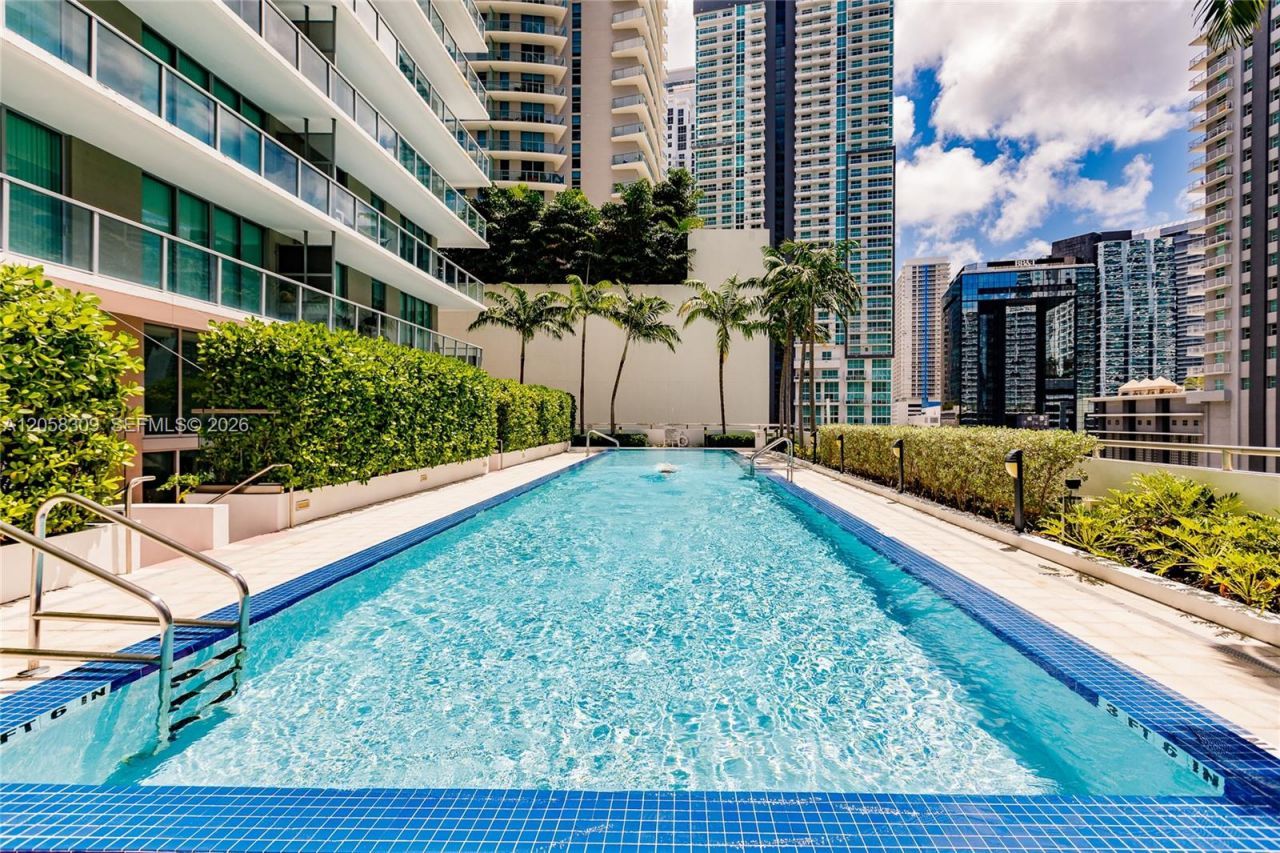 1111 SW 1 Av , Unit 1414-N, Miami, FL 33130 Photo