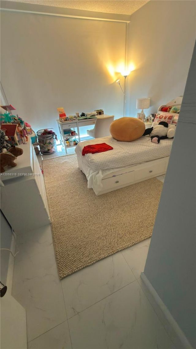 600 NE 36th St , Unit T1, Miami, FL 33137 Photo