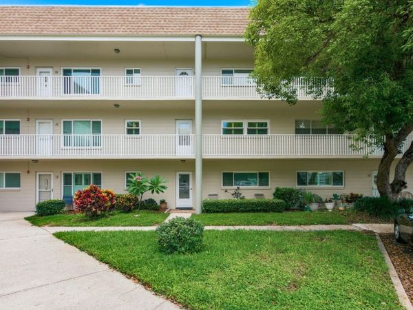 2440 WORLD PARKWAY BOULEVARD , Unit 34, CLEARWATER, FL 33763