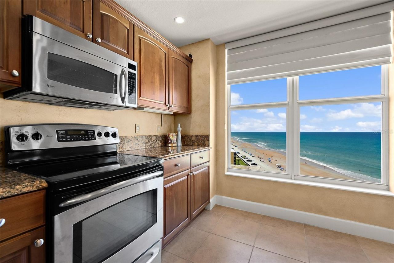 2403 S Atlantic Avenue, Unit 1008, Daytona Beach Shores, FL 32118 Photo