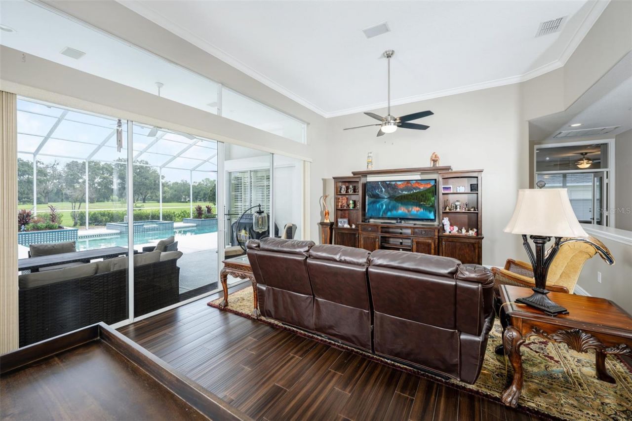 5429 Burnt Hickory Drive, Valrico, FL 33596 Photo