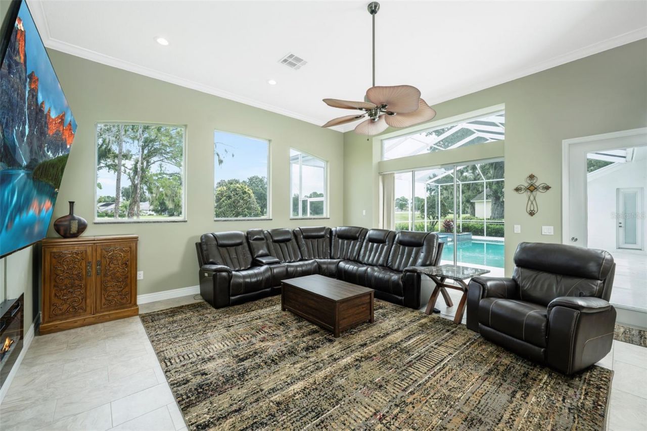 5429 Burnt Hickory Drive, Valrico, FL 33596 Photo