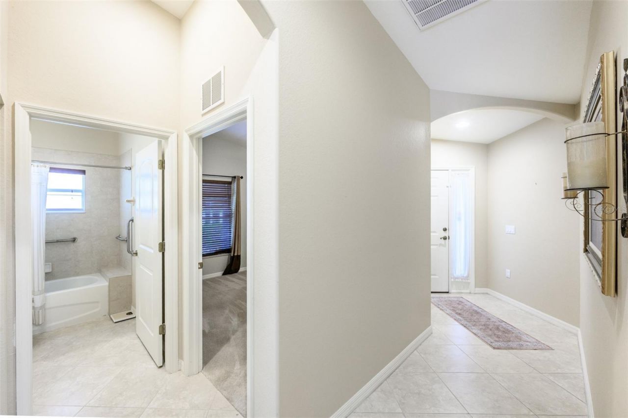 327 Monaco Drive, Unit 12, Punta Gorda, FL 33950 Photo