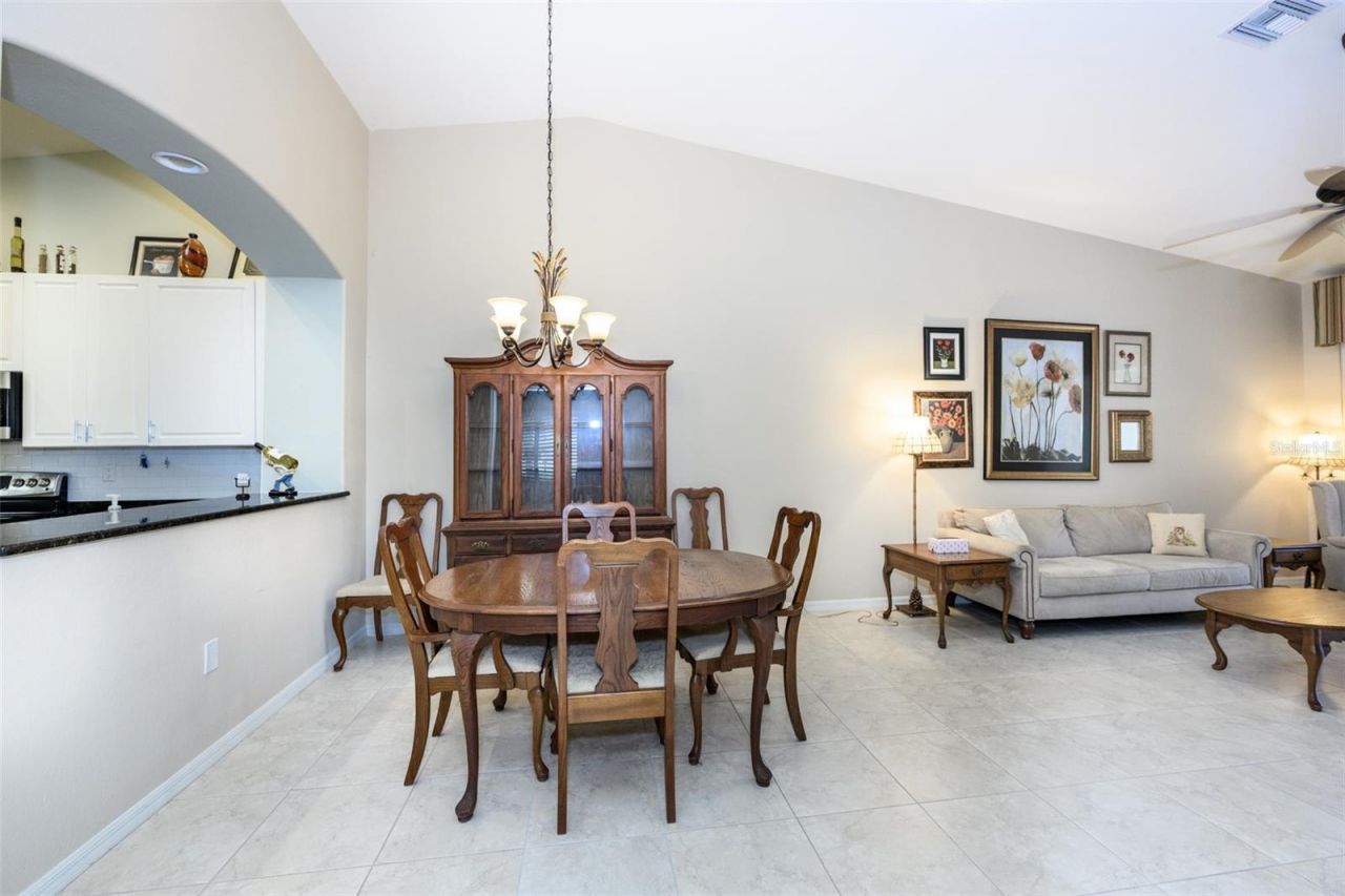 327 Monaco Drive, Unit 12, Punta Gorda, FL 33950 Photo