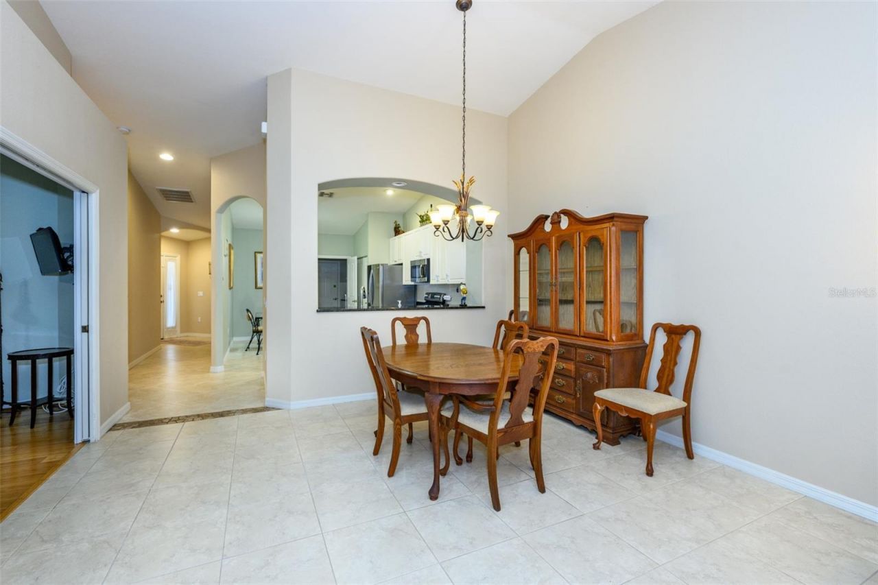 327 Monaco Drive, Unit 12, Punta Gorda, FL 33950 Photo