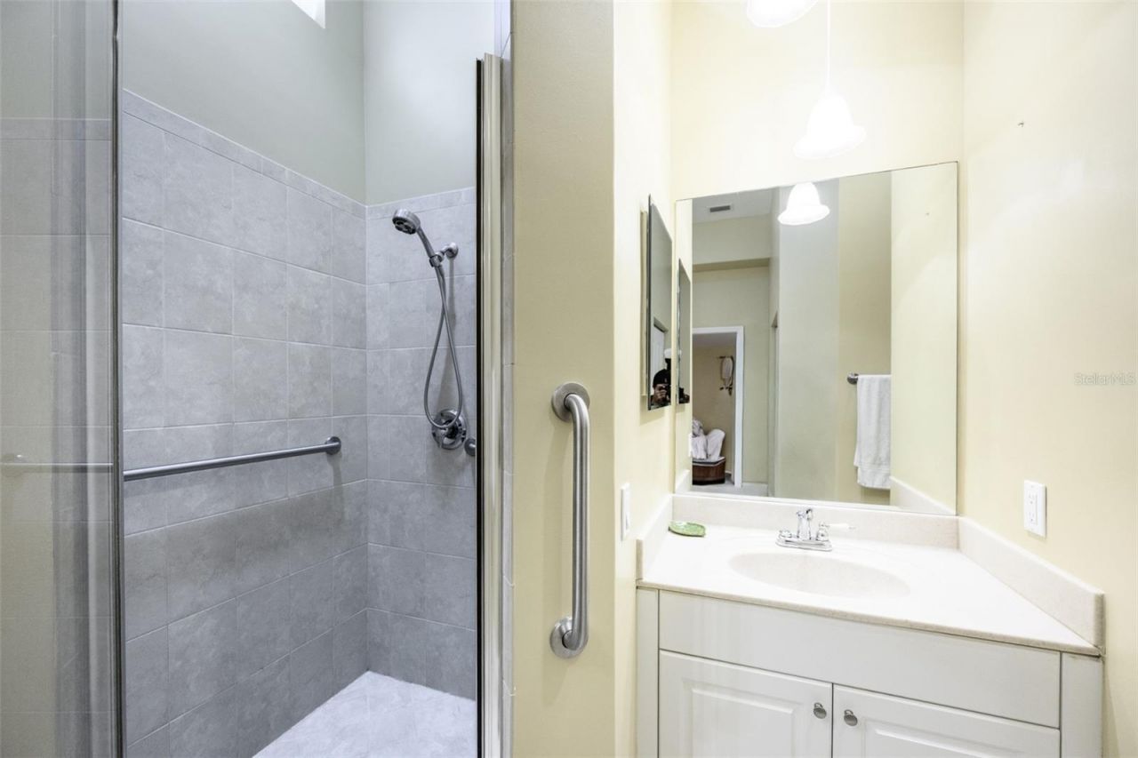 327 Monaco Drive, Unit 12, Punta Gorda, FL 33950 Photo