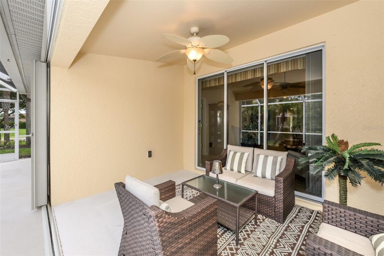 327 Monaco Drive, Unit 12, Punta Gorda, FL 33950 Photo