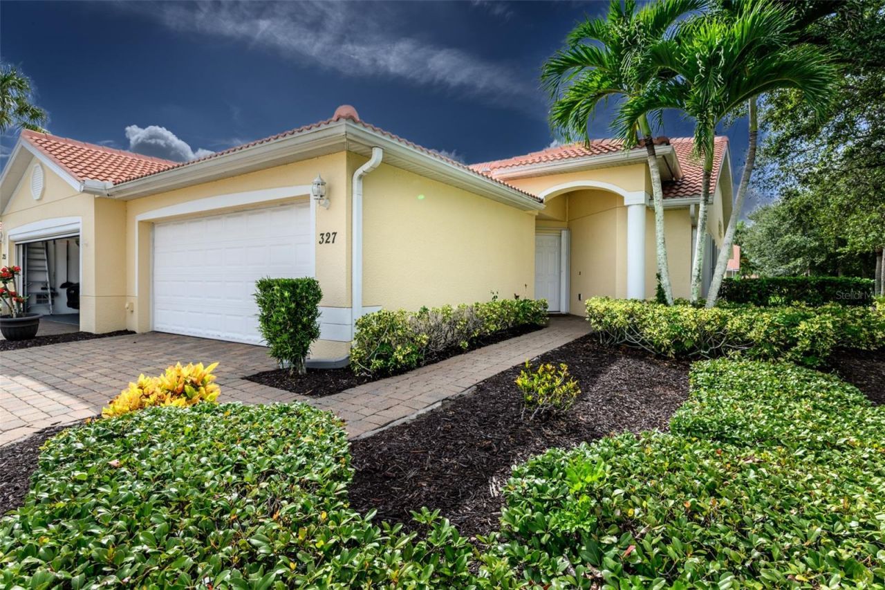 327 Monaco Drive, Unit 12, Punta Gorda, FL 33950 Photo