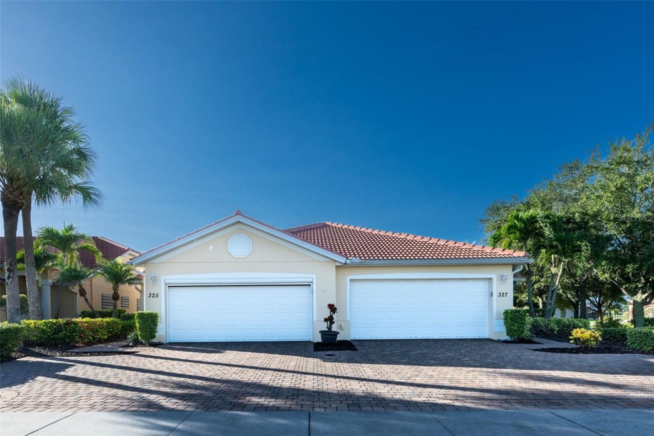 327 Monaco Drive, Unit 12, Punta Gorda, FL 33950 Photo