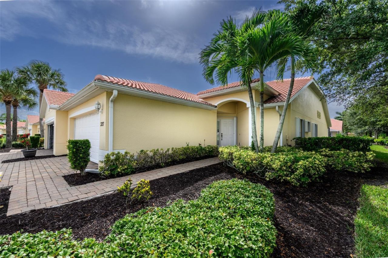 327 Monaco Drive, Unit 12, Punta Gorda, FL 33950 Photo