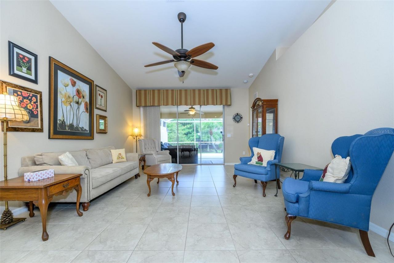 327 Monaco Drive, Unit 12, Punta Gorda, FL 33950 Photo