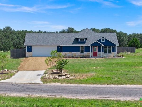 639 Blackbuck Ridge Drive , Lampasas, TX 76550