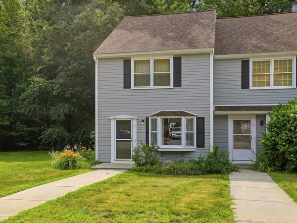 17 Chestnut Circle, Merrimack, NH 03054