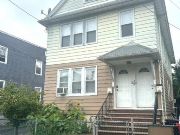 164 Knapp Ave, Unit 2, Clifton, NJ 07011