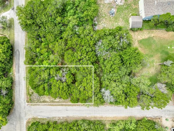 812 Western Hills Trail, Granbury, TX 76049