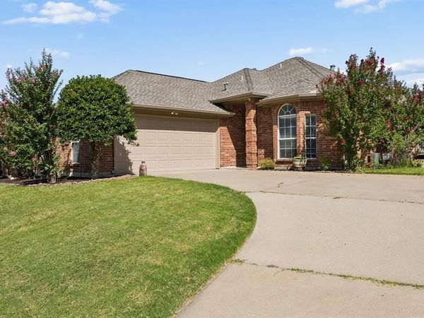 1833 Melton Drive, Carrollton, TX 75010