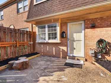 248 ARBOUR COURT , NORTH WALES, PA 19454