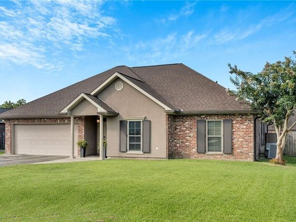 2927 KIWI Avenue , Gray, LA 70359