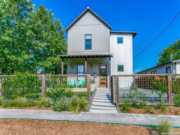 1103 N Pine St, San Antonio, TX 78202