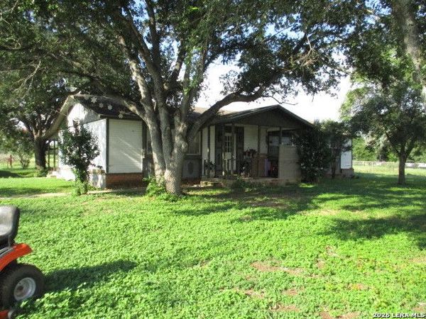 11939 Loop 107, Adkins, TX 78101