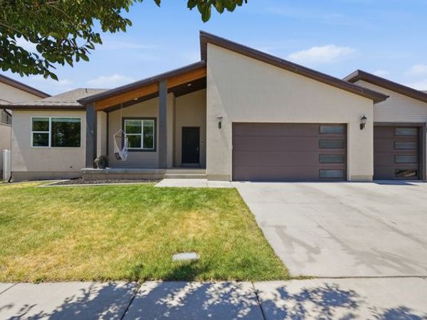 699 S JUBILEE DR , Saratoga Springs, UT 84045