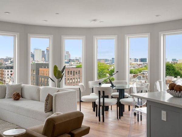 267 Old Colony, Unit 404, Boston, MA 02127
