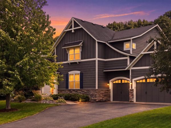 3025 Fairway Drive , Chaska, MN 55318