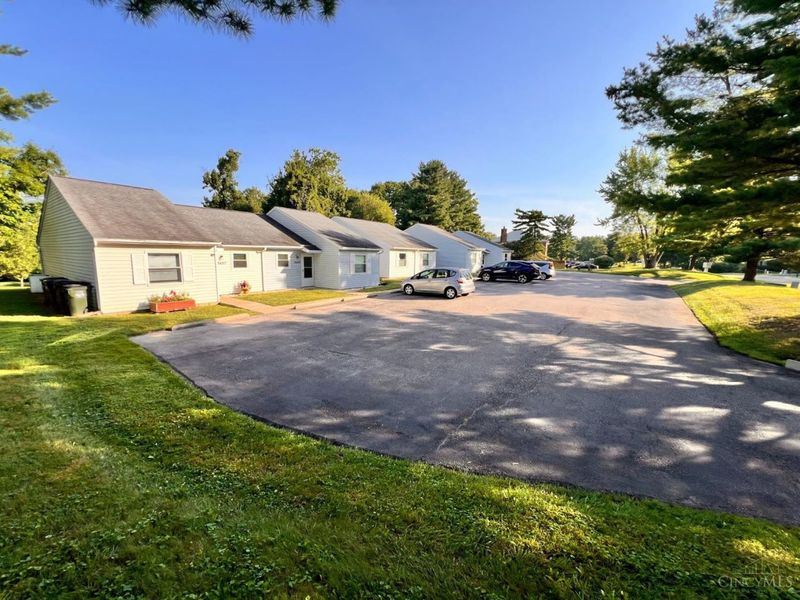 3607 Parfore Court, Pierce Twp, OH 45245 Photo 5