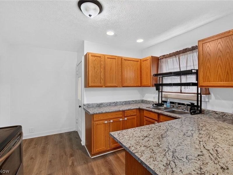 501 Koerber Avenue, Akron, OH 44314 Photo 10