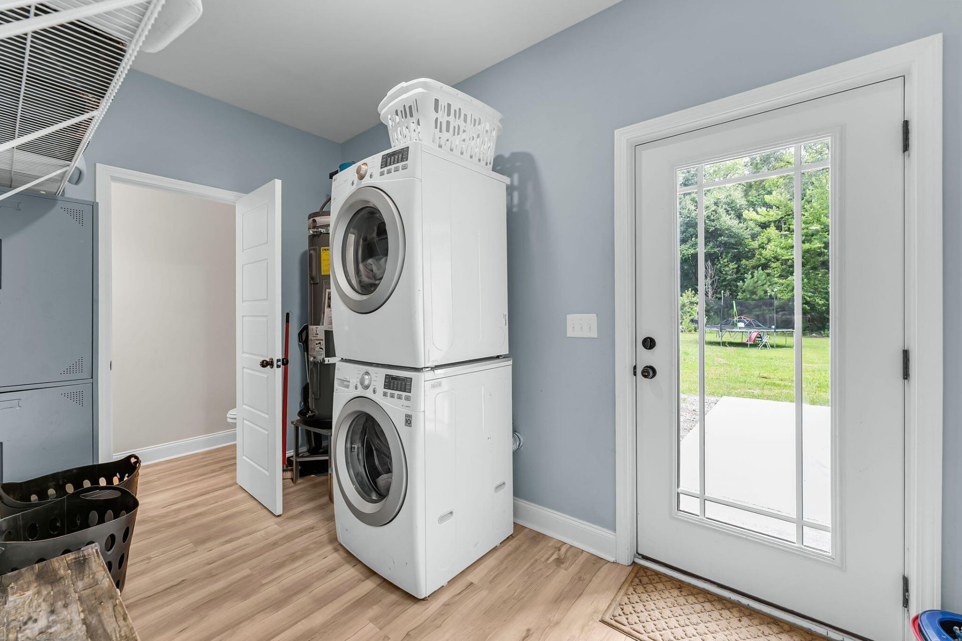 65 Music Lane Photo 27