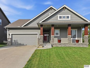 8502 S 169th Street, Omaha, NE 68136