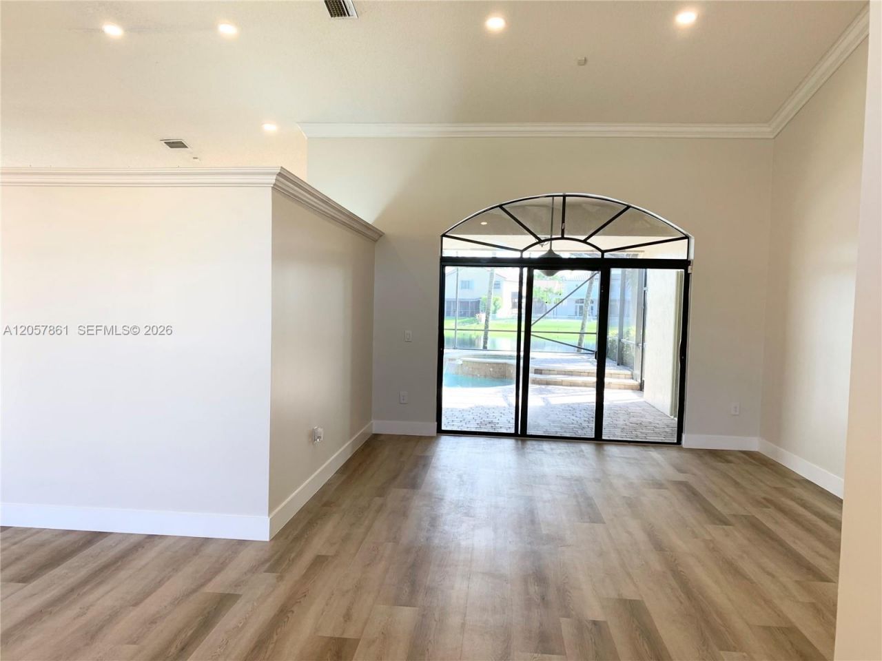 19331 NW 8th St, Pembroke Pines, FL 33029 Photo