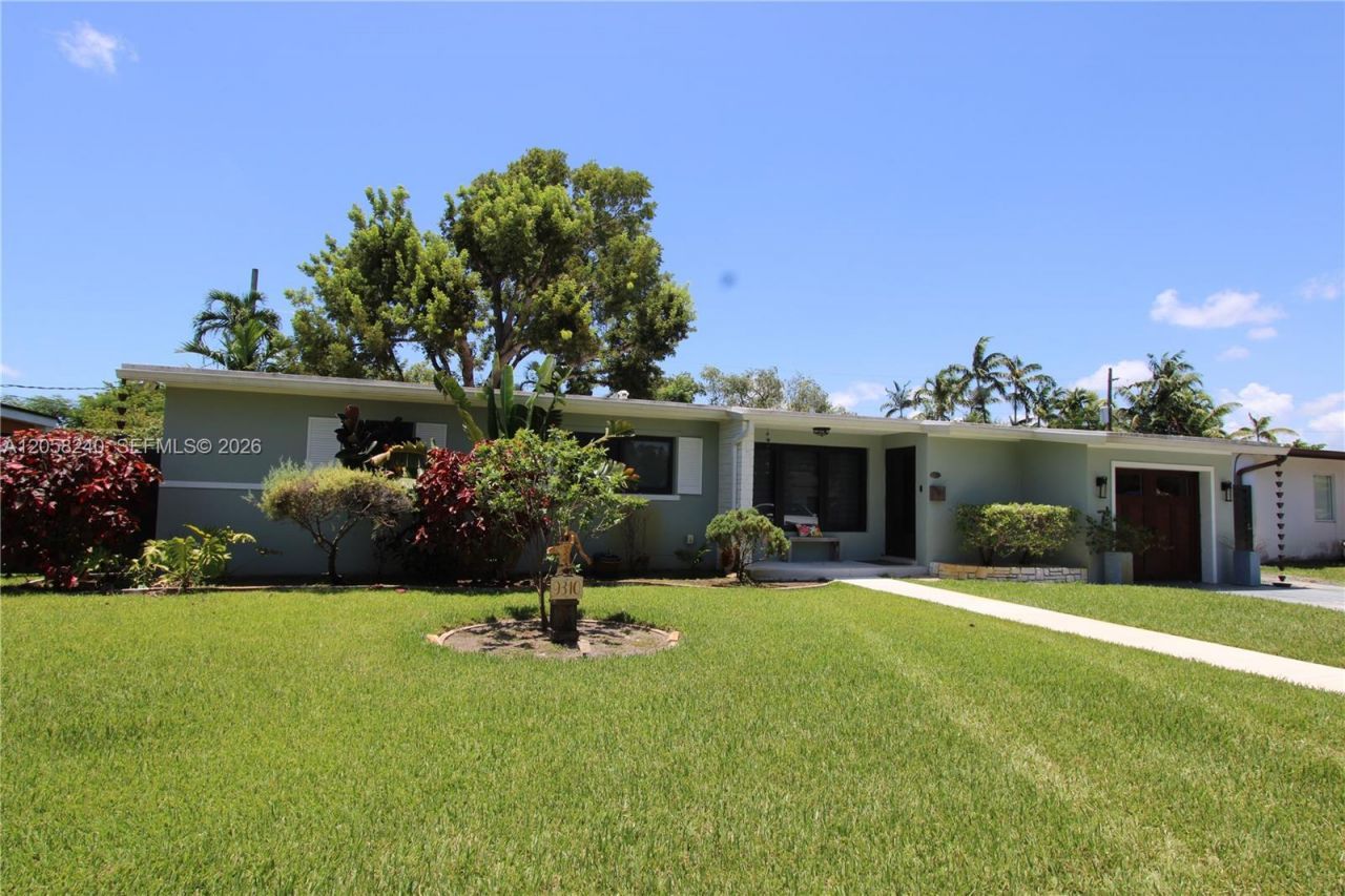 9310 SW 52nd Ter , Miami, FL 33165 Photo
