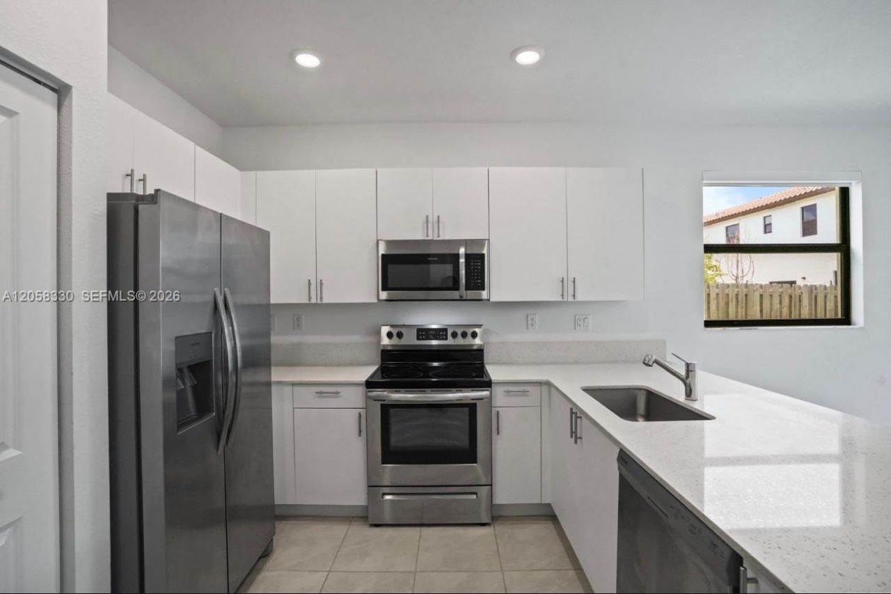 11919 SW 247th Ter , Homestead, FL 33032 Photo