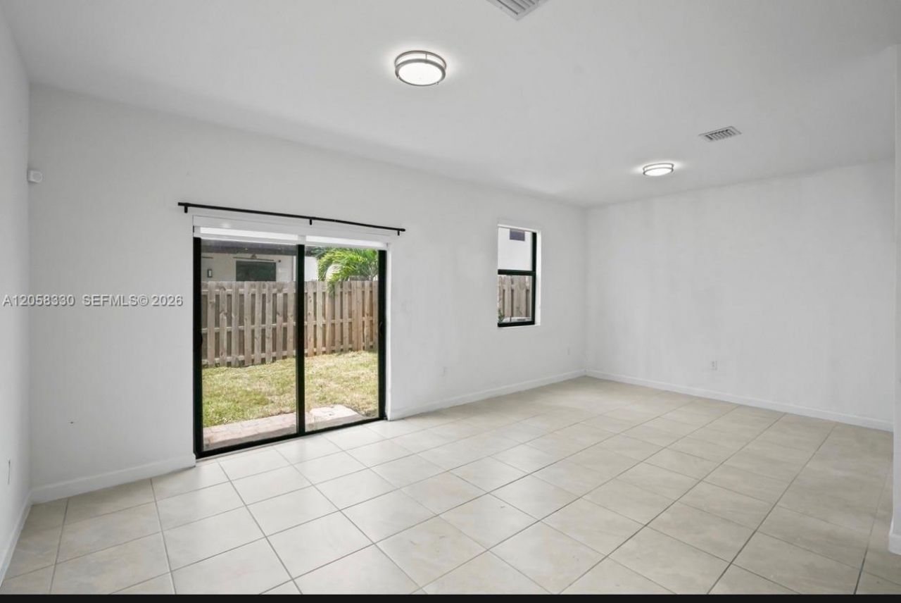 11919 SW 247th Ter , Homestead, FL 33032 Photo