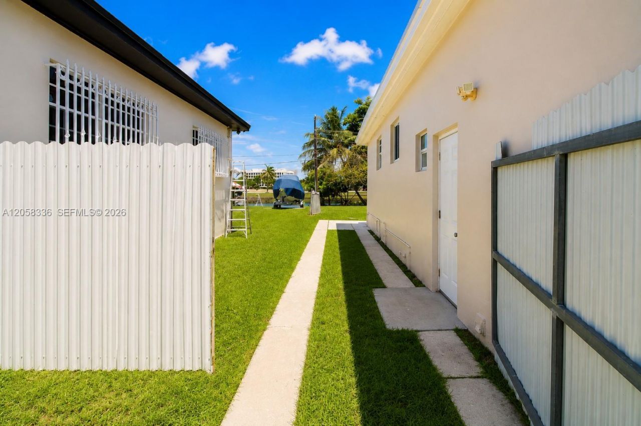 6361 Tamiami Canal Rd, Miami, FL 33126 Photo