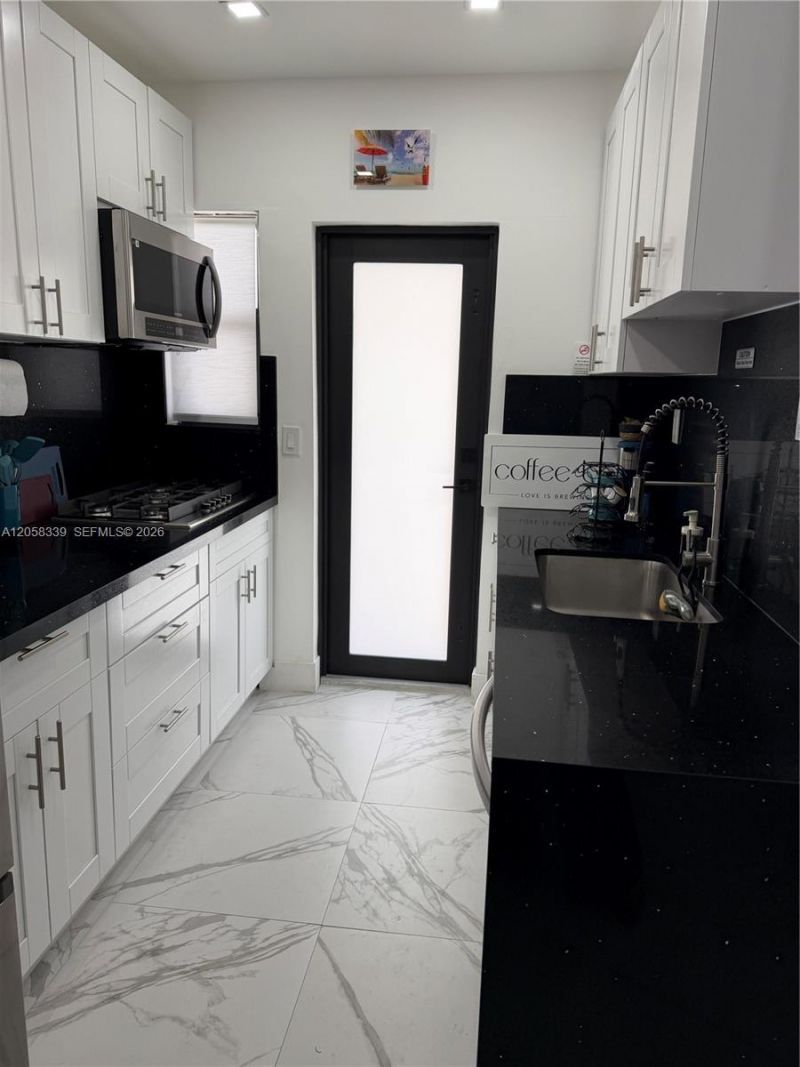 Please Call For Address, Unit 308, Miami Beach, FL 33140 Photo