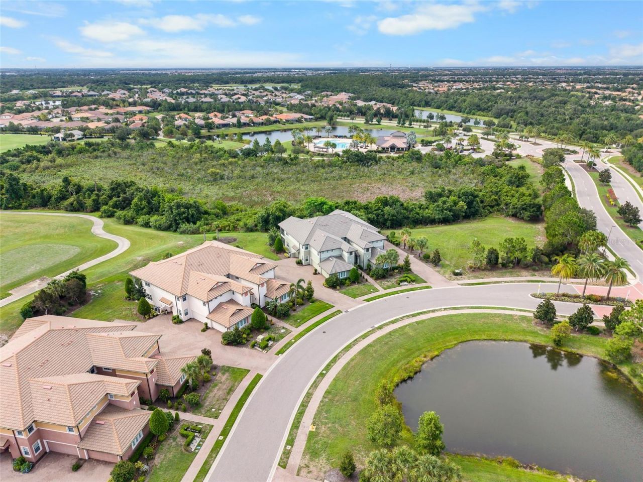 7342 Divot Loop, Unit 1, Lakewood Ranch, FL 34202 Photo