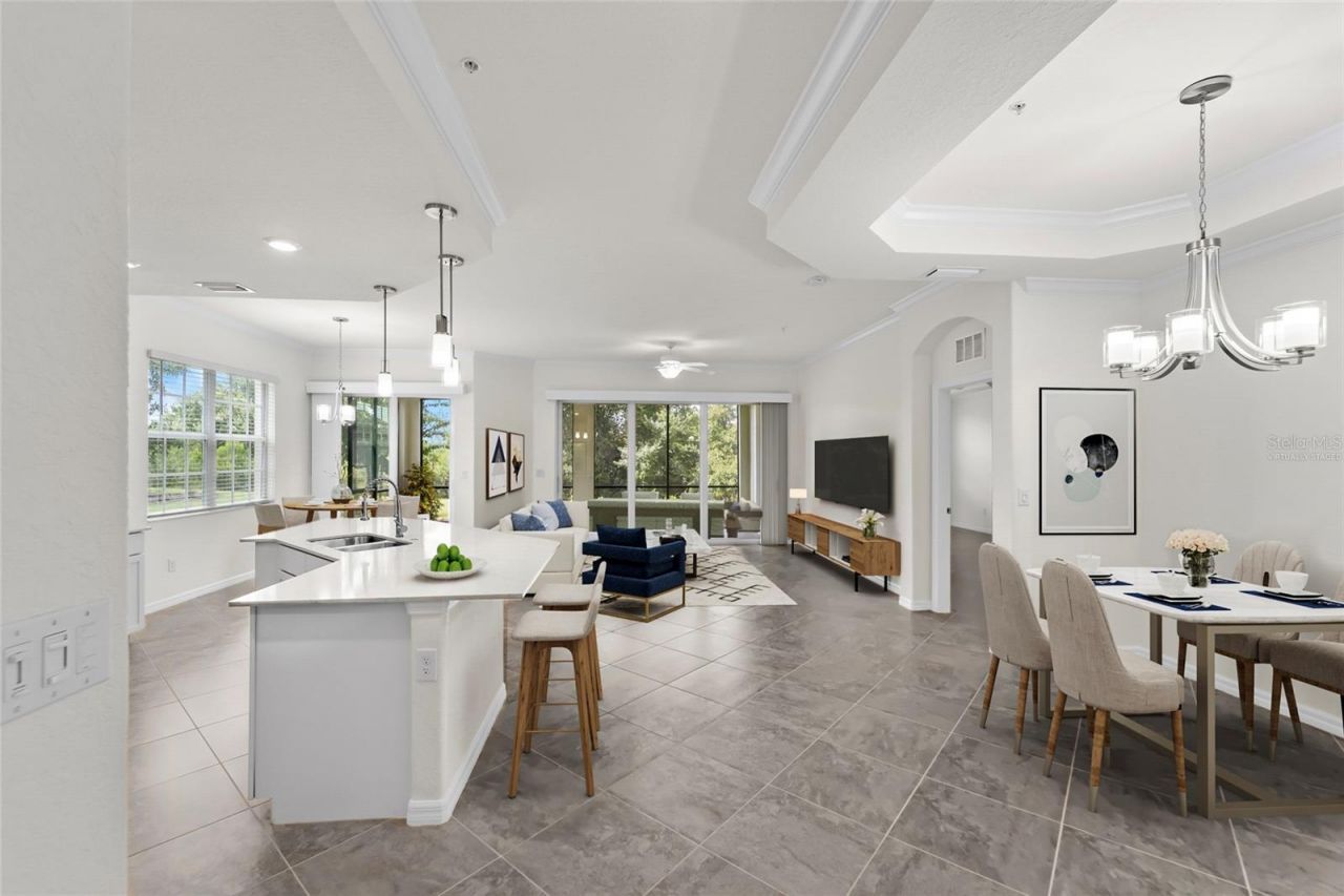 7342 Divot Loop, Unit 1, Lakewood Ranch, FL 34202 Photo