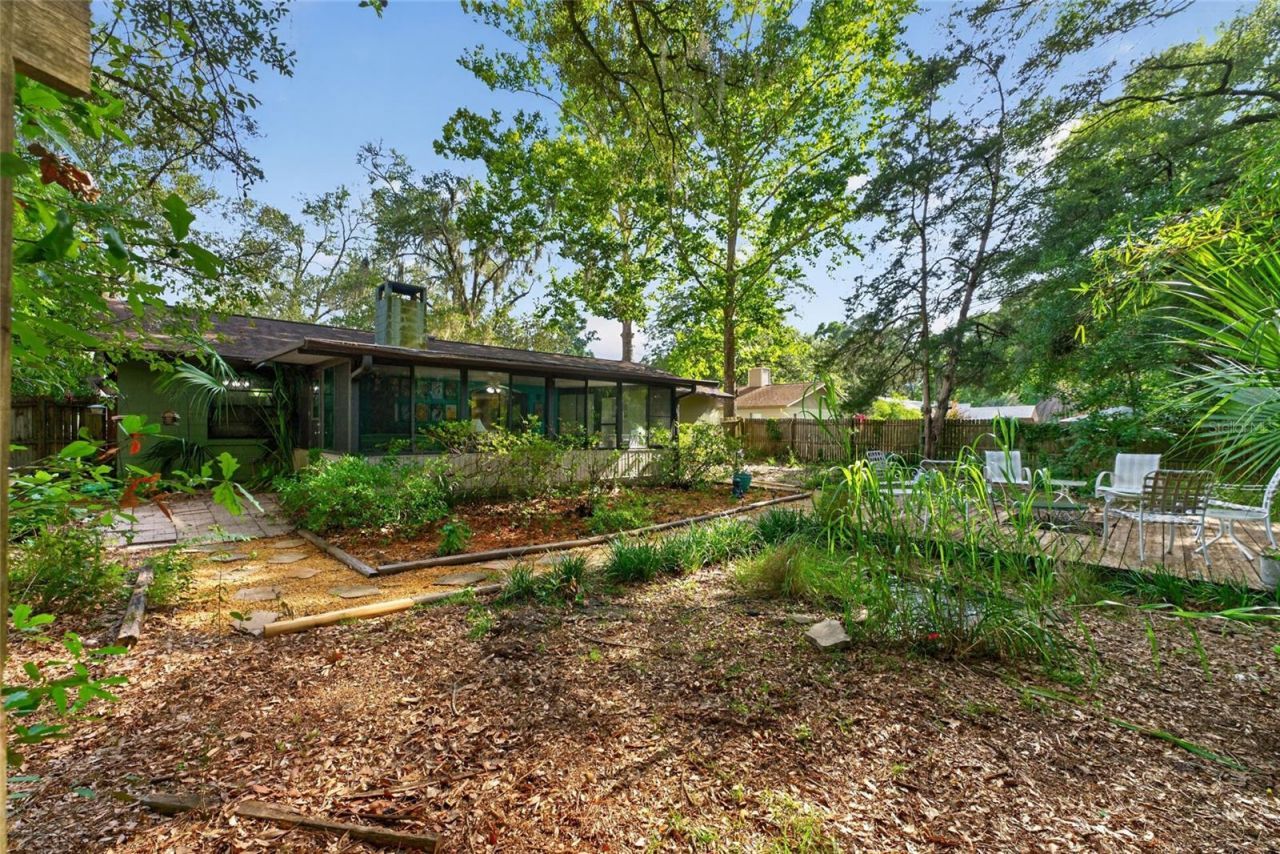 8204 SW 12th Place, Gainesville, FL 32607 Photo