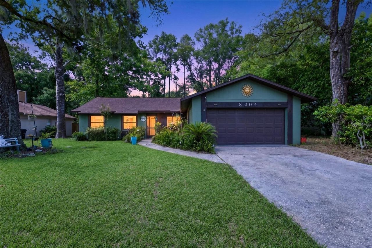 8204 SW 12th Place, Gainesville, FL 32607 Photo