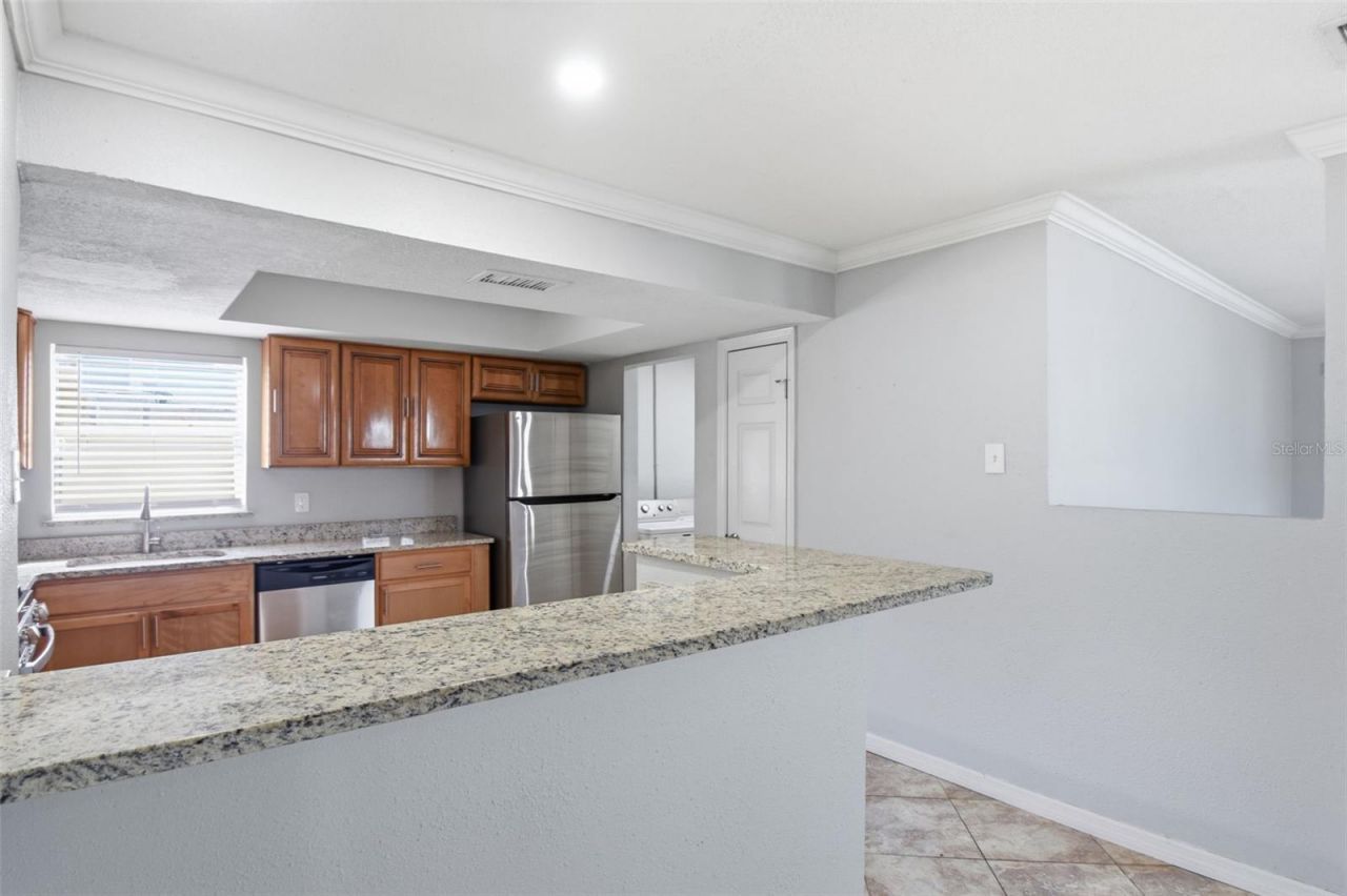 1842 Shore Acres Boulevard Ne, Saint Petersburg, FL 33703 Photo