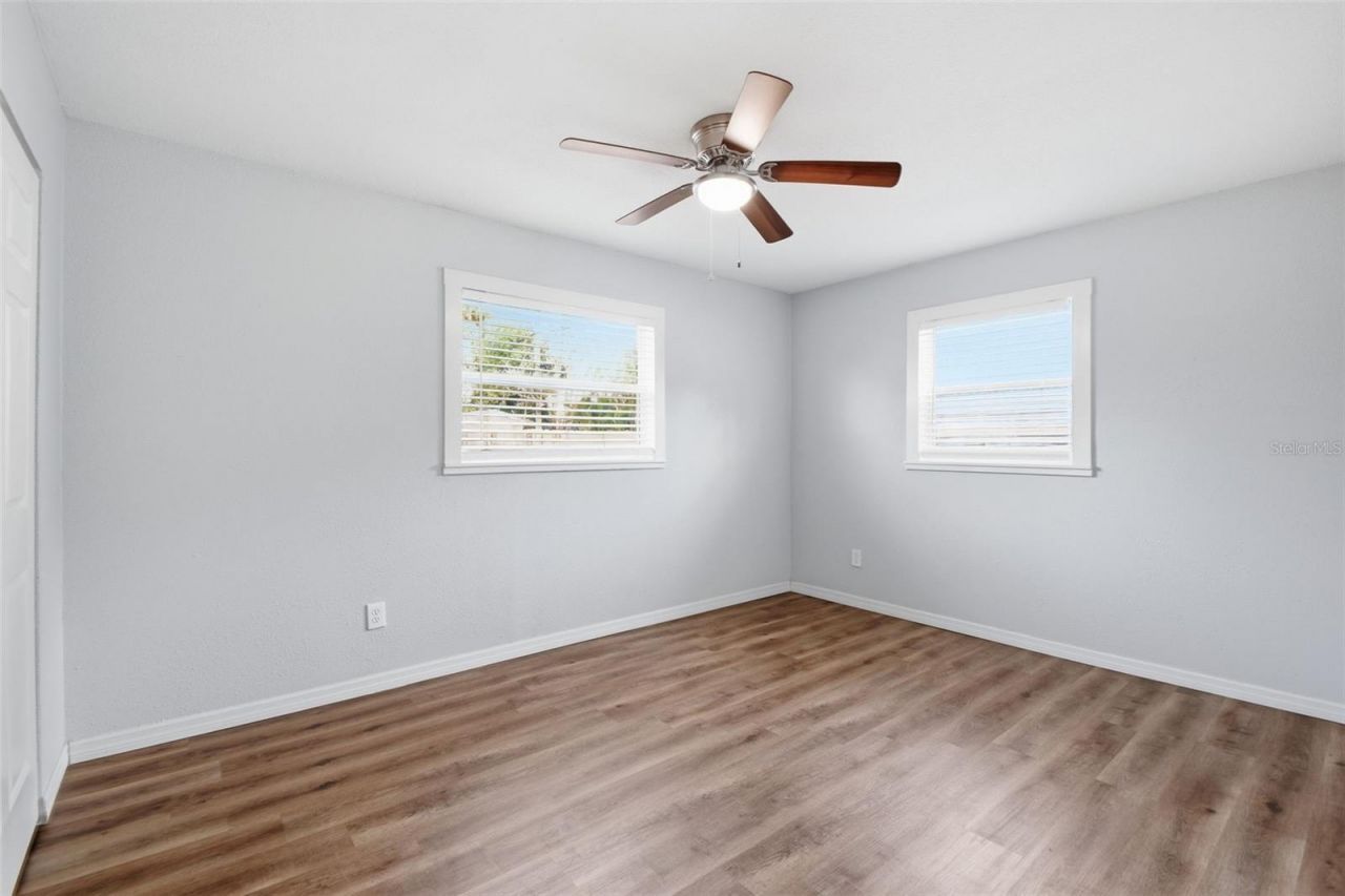 1842 Shore Acres Boulevard Ne, Saint Petersburg, FL 33703 Photo