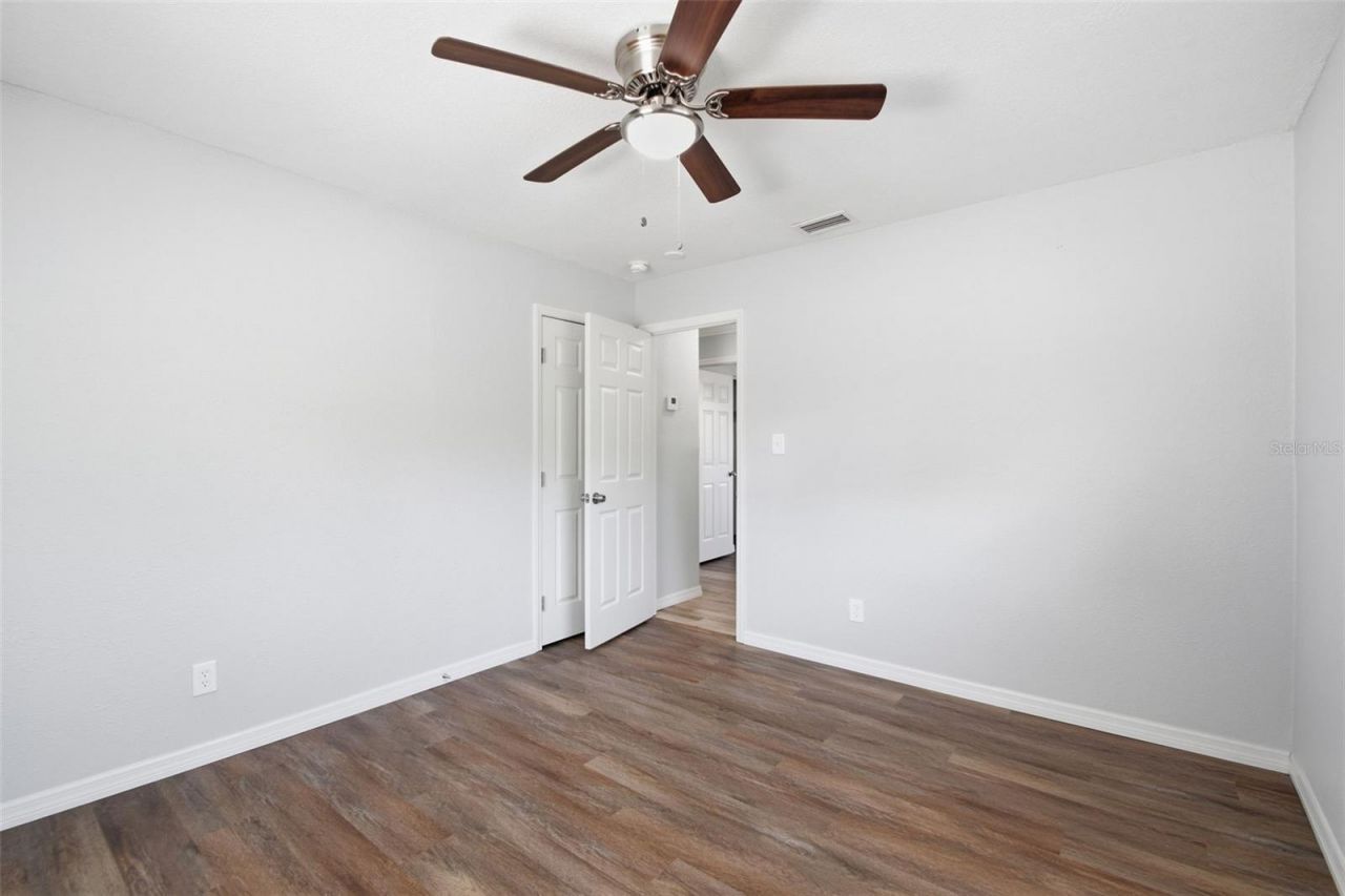 1842 Shore Acres Boulevard Ne, Saint Petersburg, FL 33703 Photo