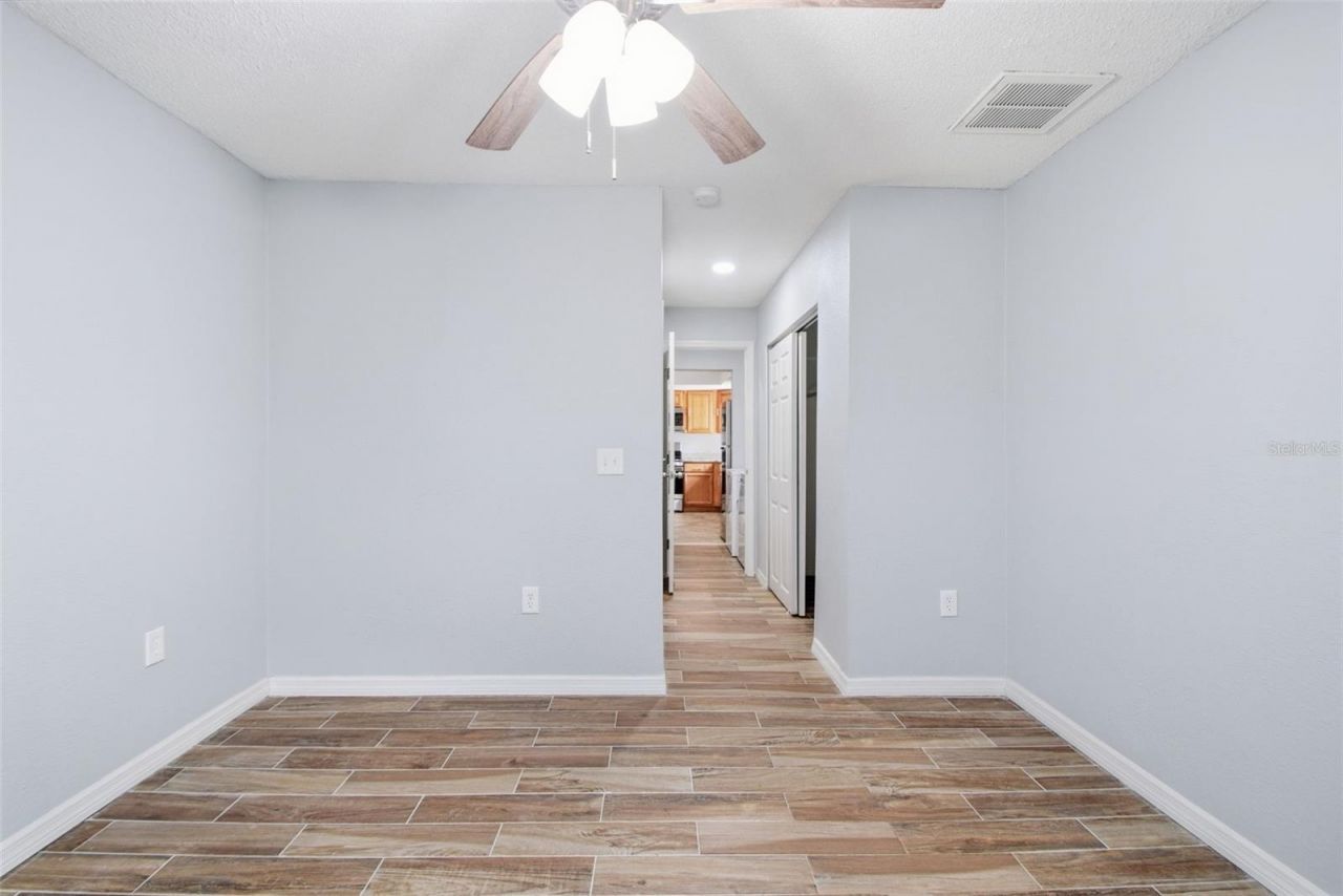 1842 Shore Acres Boulevard Ne, Saint Petersburg, FL 33703 Photo