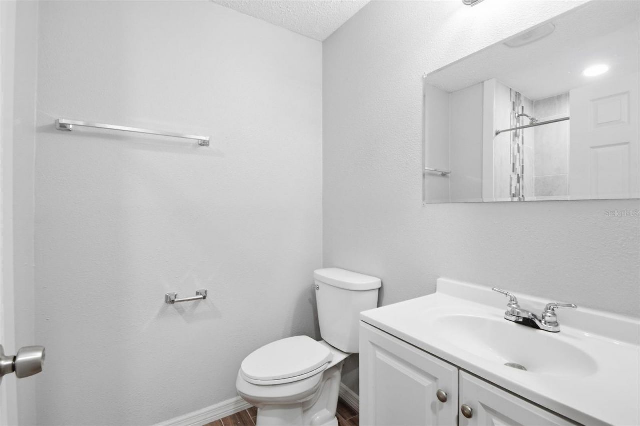 1842 Shore Acres Boulevard Ne, Saint Petersburg, FL 33703 Photo