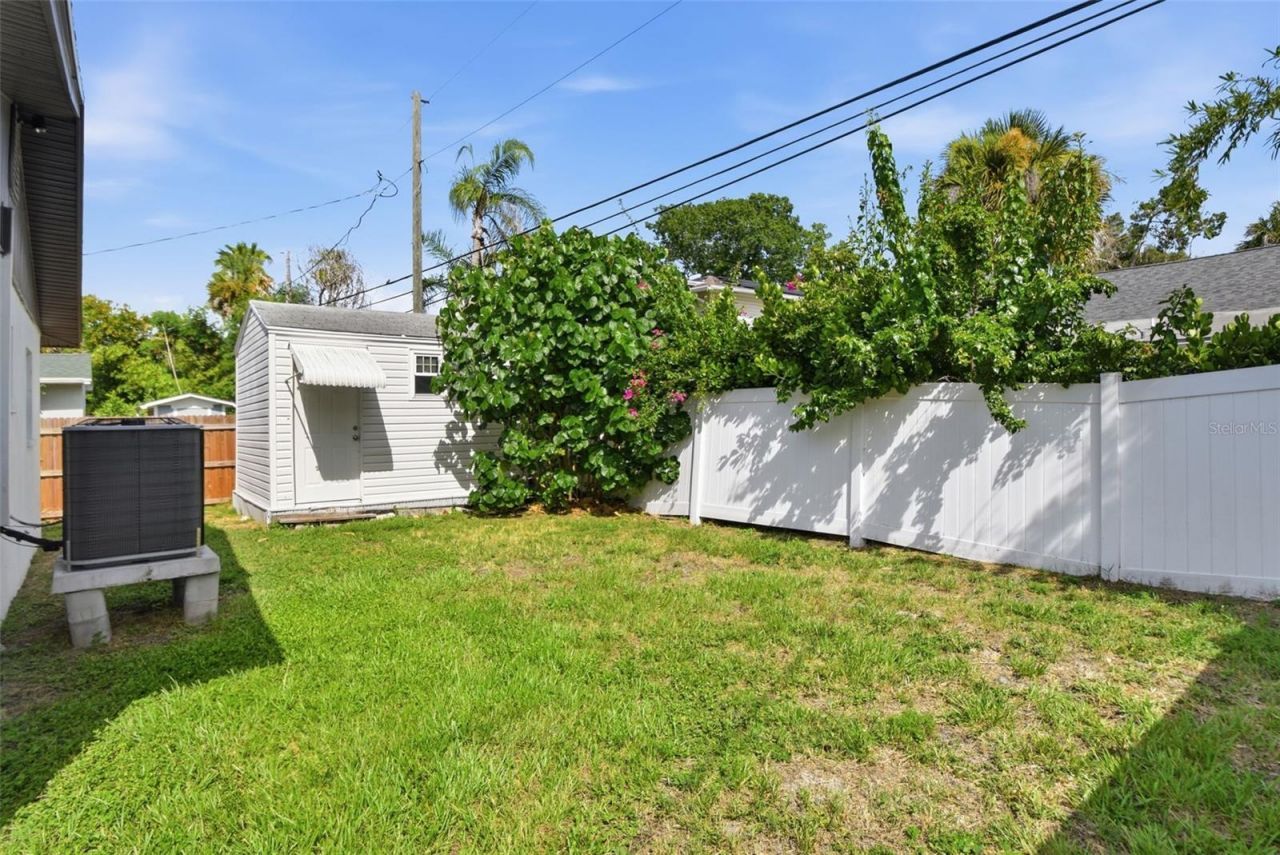 1842 Shore Acres Boulevard Ne, Saint Petersburg, FL 33703 Photo